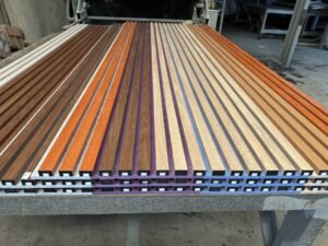 Tấm acoustic panel wood slat bar