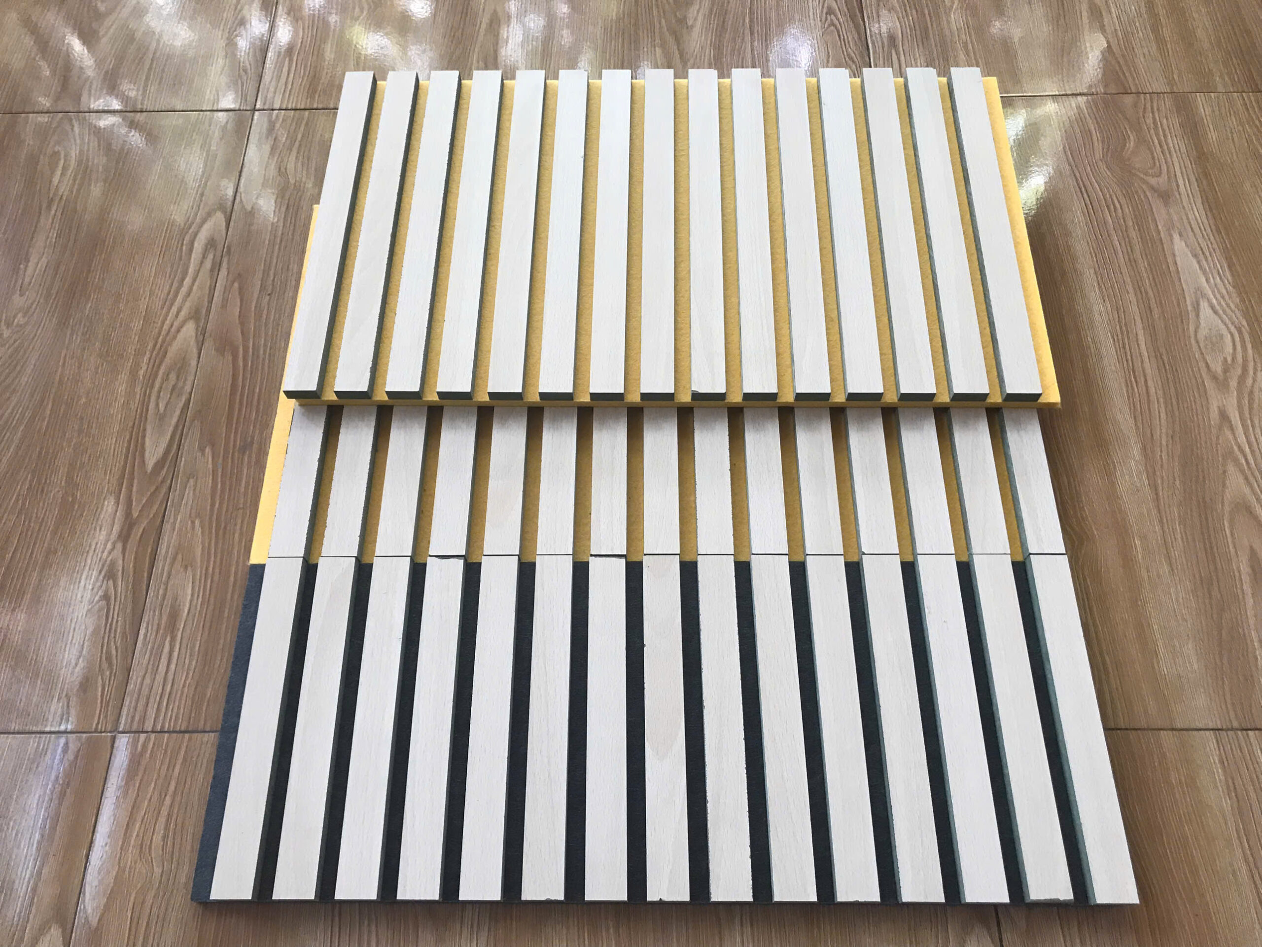Tấm acoustic panel wood slat bar