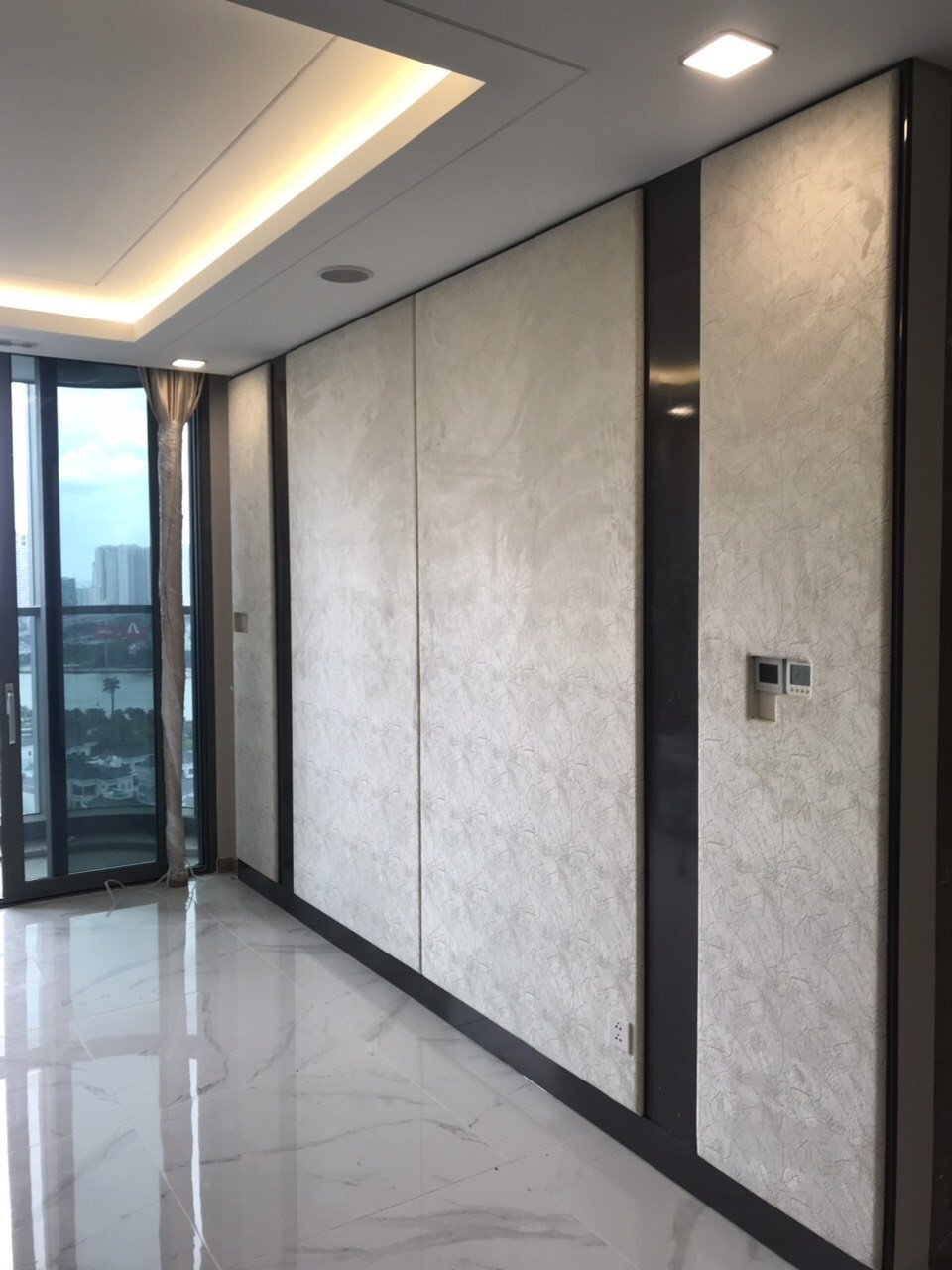 Thi công vách tiêu âm bọc nỉ cho nhà chung cư